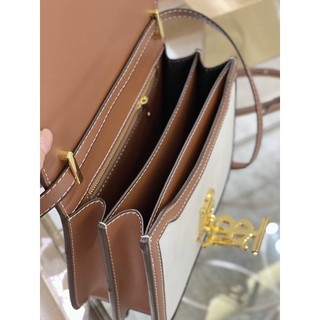 Túi Burberry TB Bag