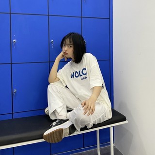 Áo thun tay lỡ Hologram tee