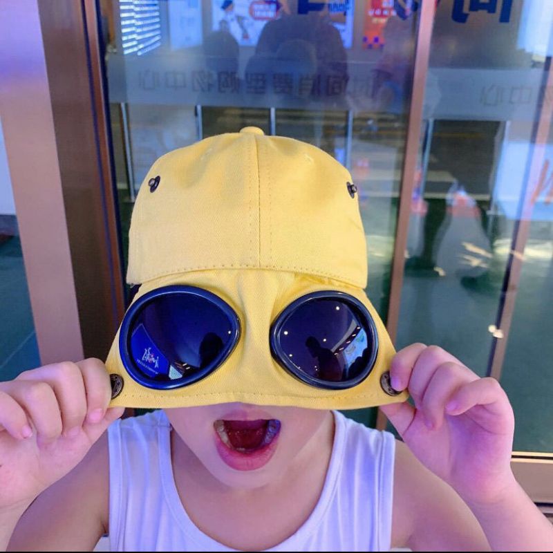 Nón phi công cho bé