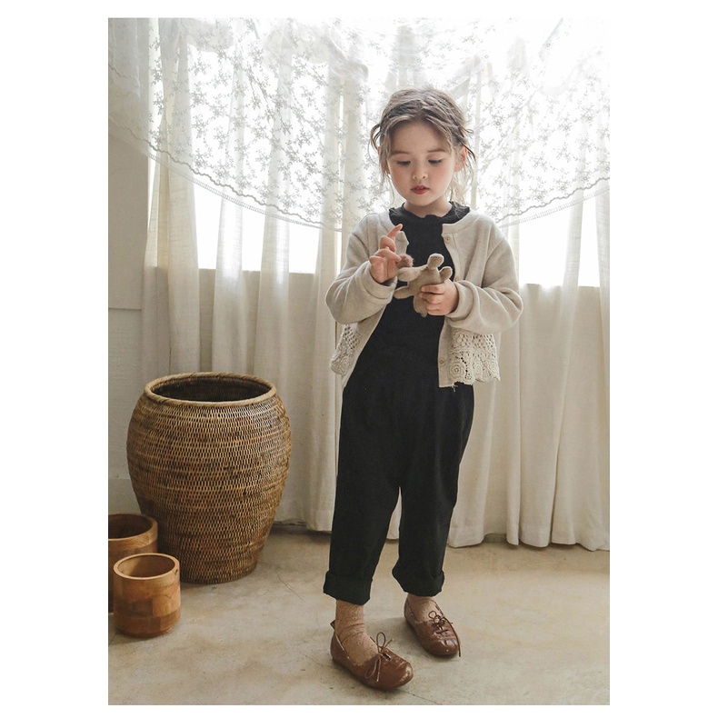 Áo thun gân tay ren cho bé gái 4 màu AST002