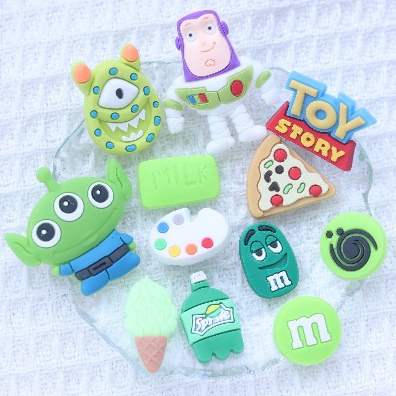 [Hàng sẵn] Bộ 12 sticker Vũ Trụ sticker gắn cross-Dép sục
