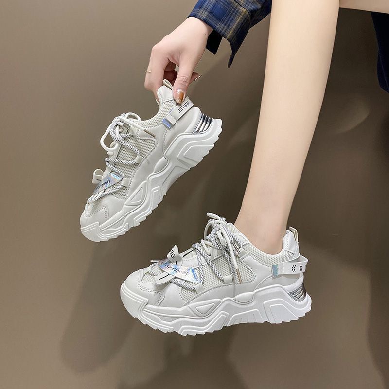 Giày thể thao nâng đế phối viền cực chất hàng đẹp QCCC sẵn 2 màu đen kem cá tính