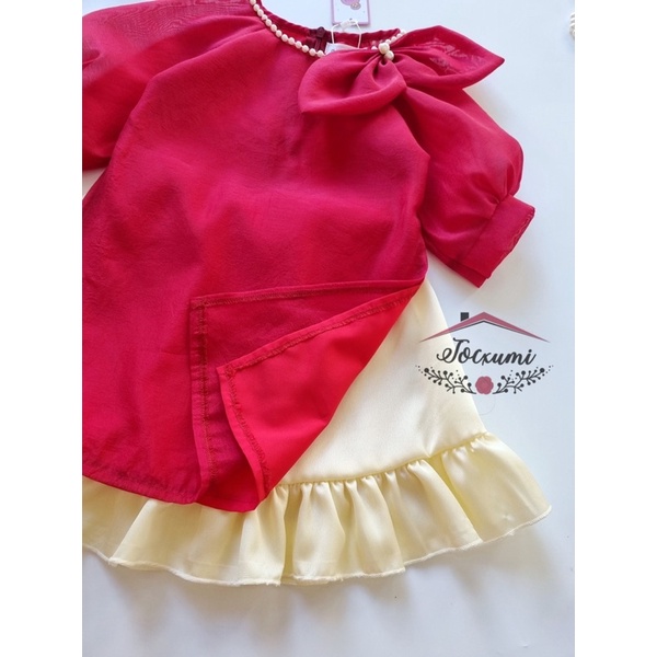 Áo dài cách tân cổ nơ đỏ đính châu cao cấp - Tocxumi