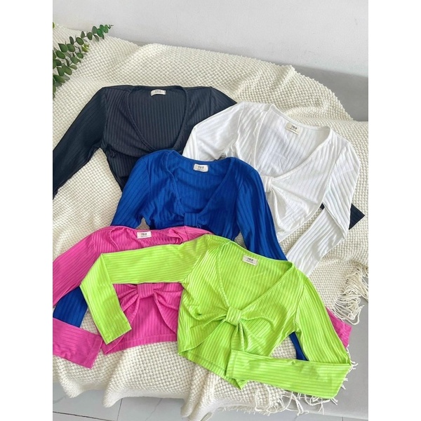áo croptop nơ ngực tay dài ( len tăm )