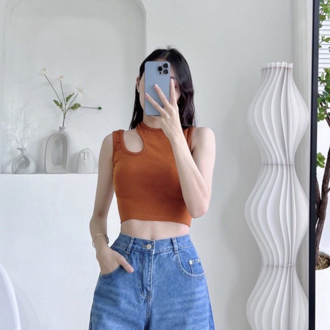 Aó croptop khoét vai sát nách chất vải thun gân co giản tốt