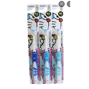 Bàn chải đánh răng EBISU đầu rộng hình Doraemon cho bé