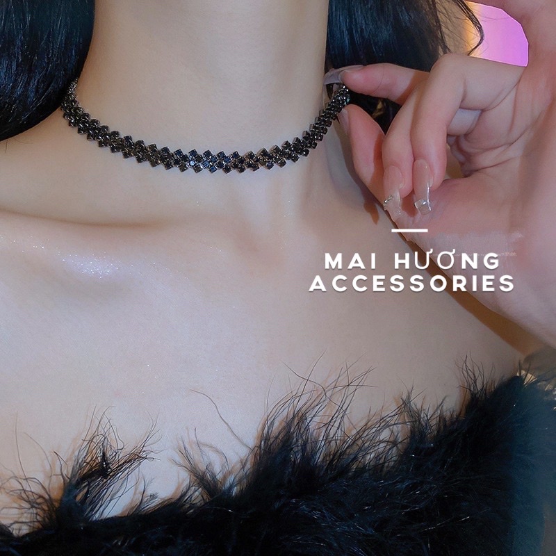 Chocker đá siêu sang