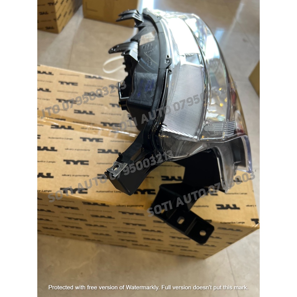 Đèn pha Ford Ranger  có bi, không LED