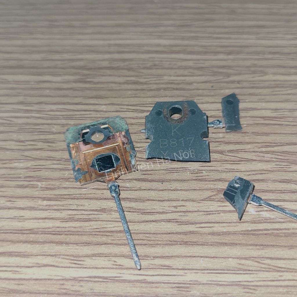 Sò công suất B817 D1047 tháo máy lưng đồng chất lượng hàng Kec