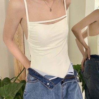 Bikini dây ngang hở lưng