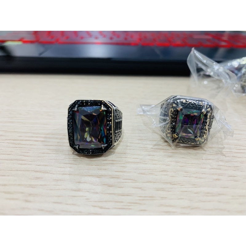 Nhẫn bạc Nam cao cấp bản to đính đá Mystic Topaz nhập khẩu