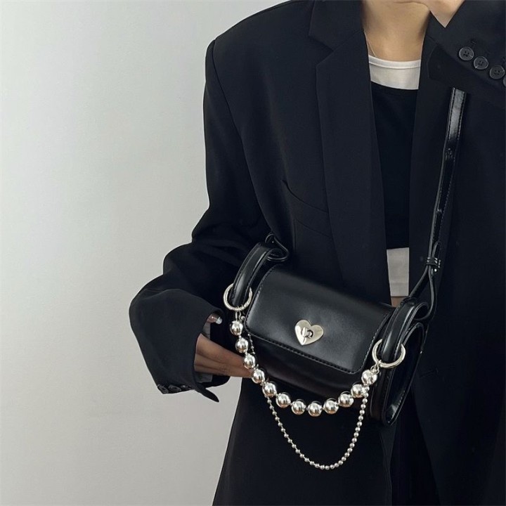 Túi đeo chéo YADOU da PU màu đen nhẹ nhàng có khóa trái tim