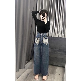 Quần jeans suông rách túi