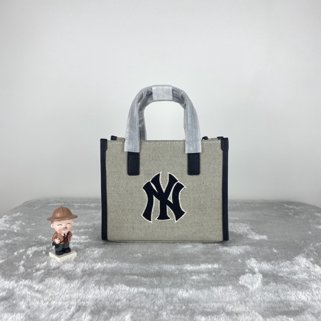 Túi Đeo Chéo MLB YORK YANKEES Thời Trang Cho Nữ