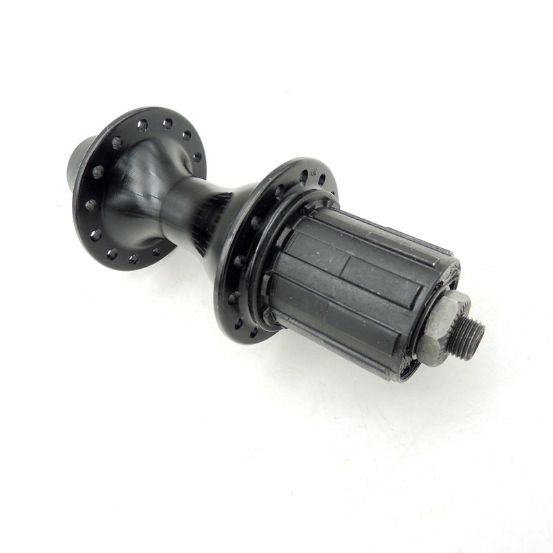 May ơ sau xe đạp 32 lỗ dùng líp thả