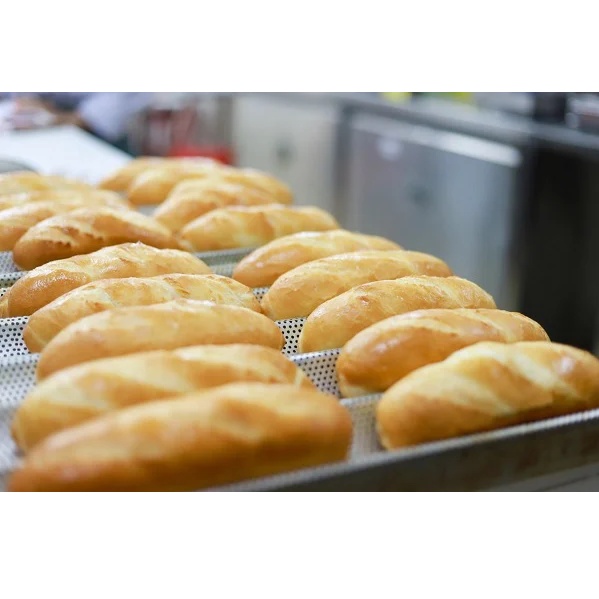 Men khô dùng liền hiệu Mauri Đức làm bánh mì