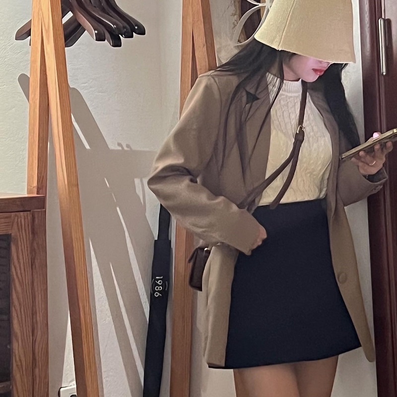 Blazer màu nâu tây-đen