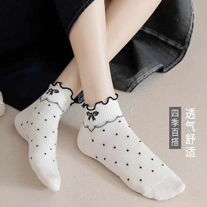 Vớ Thuyền Mỏng Phong Cách Nhật Bản Dễ Phối Đồ Thời Trang Xuân Hè 2022