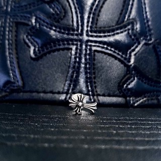 bông tai chromehearts