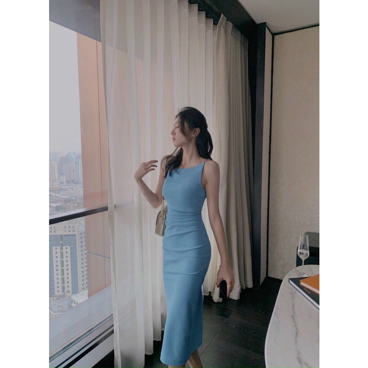 Đầm ôm midi cổ thuyền