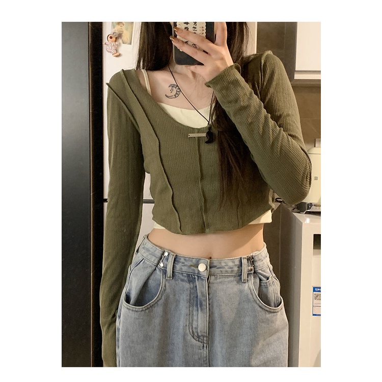 Áo Croptop Tay Dài Cổ Tròn+ Áo ba lỗ hai dây Hở Vai Thời Trang Dành Cho Nữ Phong Cách Hàn Quốc