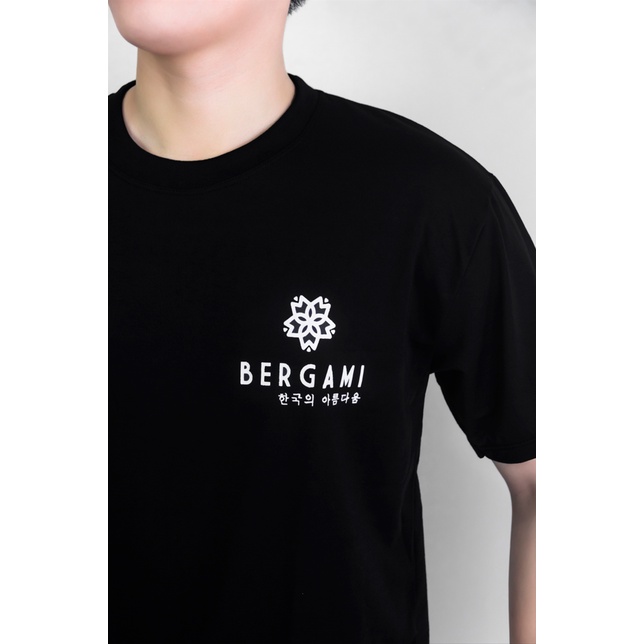 Áo Thun Tay Ngắn Nam Nữ Bergami In Chữ Bergami Kiểu Form Suông Cotton 4 Chiều