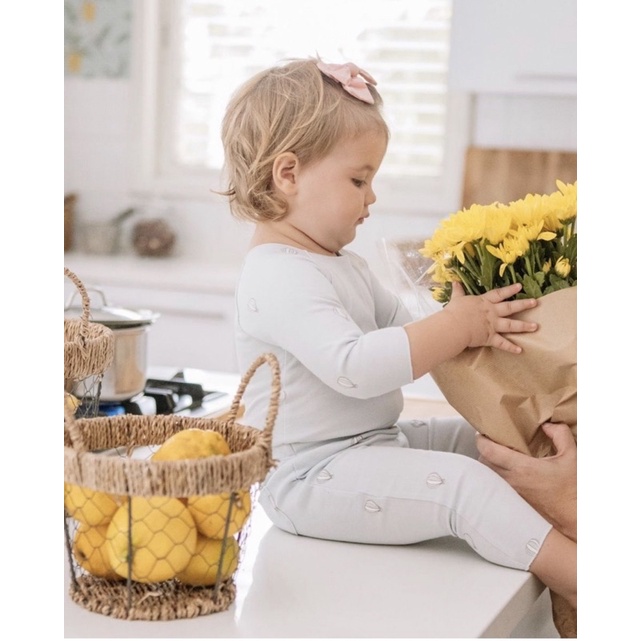 Set bộ body kèm quần bé trai bé gái hiệu minene xinh ngây.