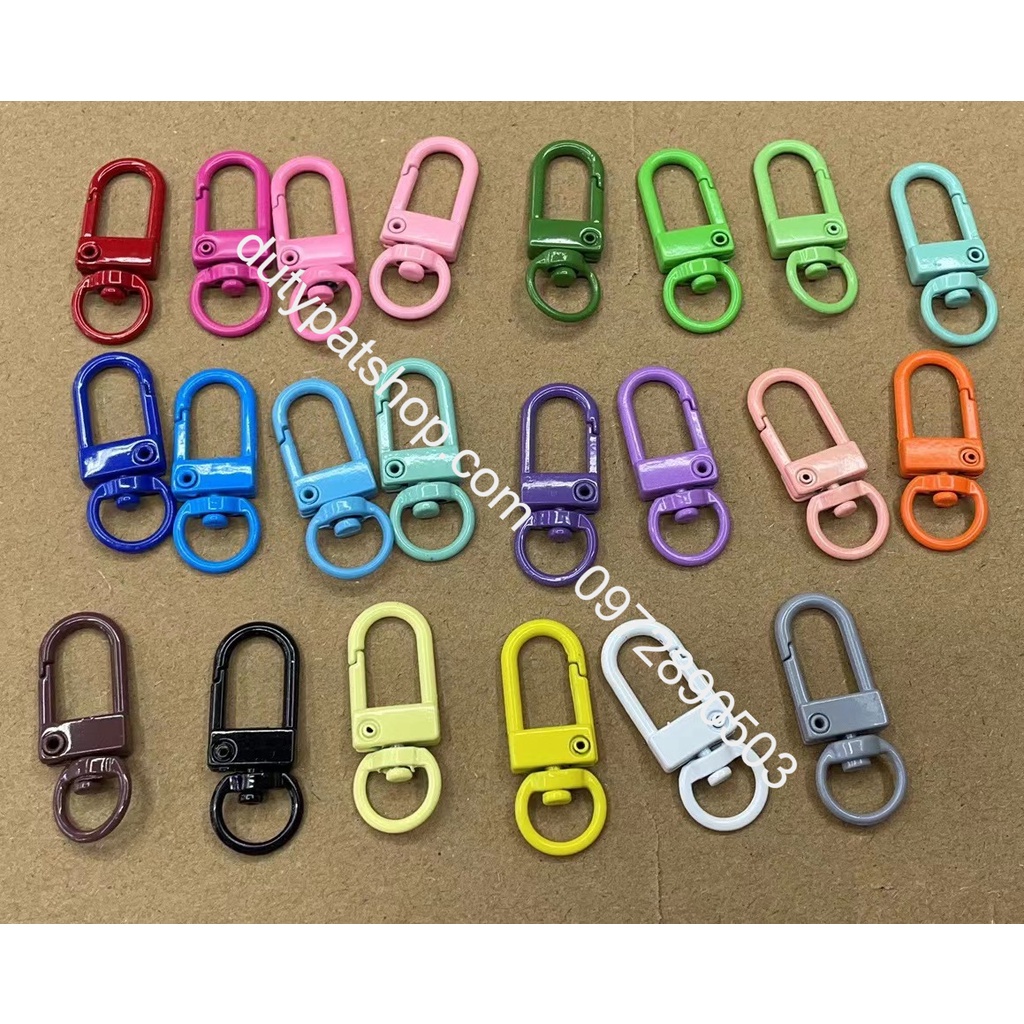 Móc càng cua, móc chìa khóa có chân xoay 360 độ  đủ màu treo thẻ, ba lô túi xách