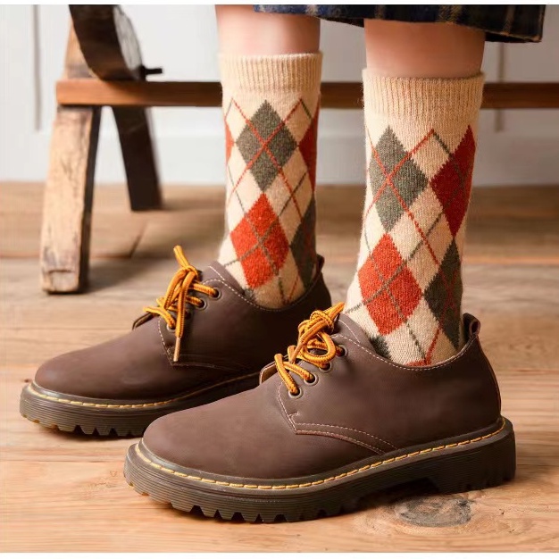 Vớ Lông Cừu Dày Dặn Giữ Ấm Mùa Thu Đông Phong Cách Anh Quốc Cổ Điển Dành Cho Nữ