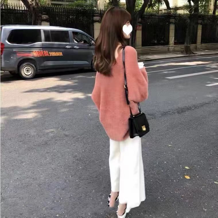 QKOOLE  Áo Dệt Kim Tay Dài Dáng Rộng Cổ Chữ V Màu Trơn Phong Cách Hàn Quốc Cho Nữ