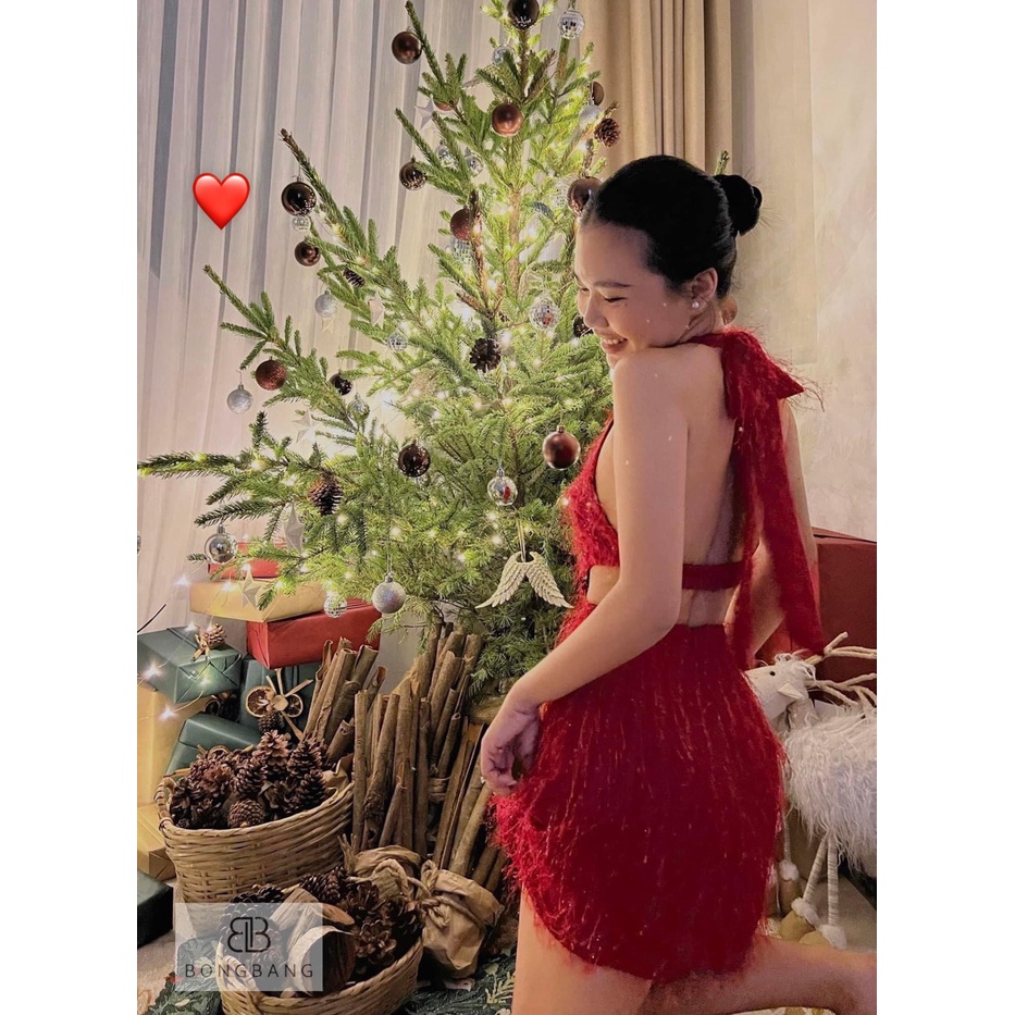 Đầm yếm lông hở lưng 1 dây ngang dáng ngắn xòe nhẹ cực hot , chất lông mềm mát