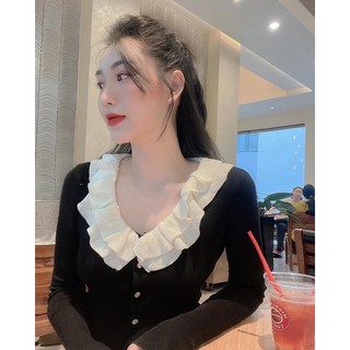 Áo thun zip đen cổ bèo trắng