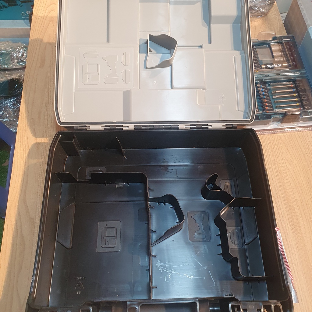 Thùng dụng cụ Makita DTD172 (Hai ngăn)