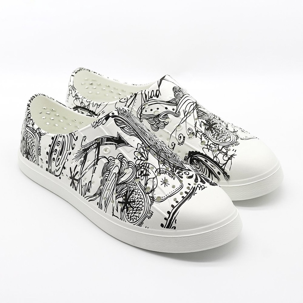 Giày nhựa URBAN mẫu in đi mưa, du lịch, đi làm, chống nước, không hôi chân - Lá Đen