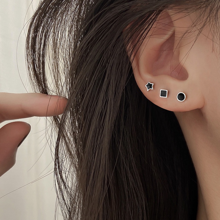 Bông Tai Mạ Bạc 925 Hình Trái Tim Họa Tiết Hình Học Màu Đen Đơn Giản Thời Trang Cho Nữ