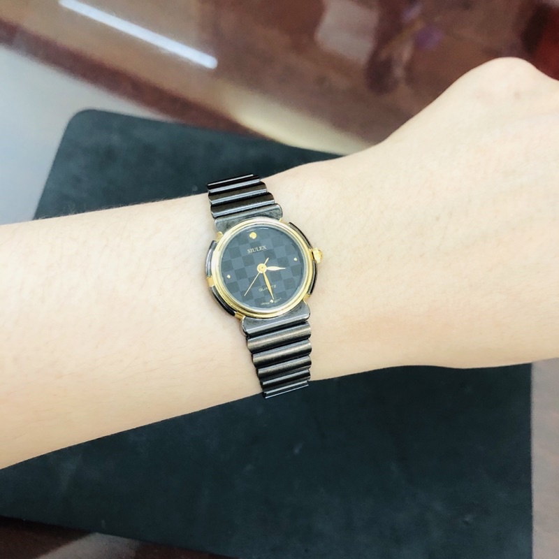 Đồng hồ nữ si nhật Siulex, dây khoá zin