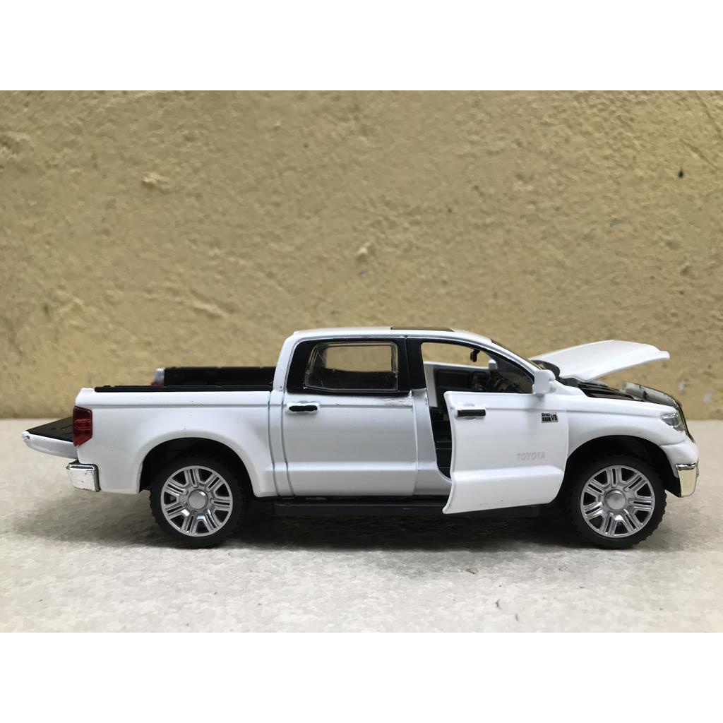 Mô hình xe TOYOTA TANDA PICKUP  - 1:32