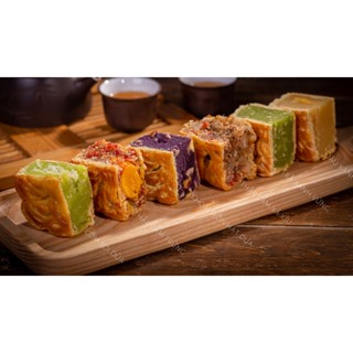 Bánh trung thu cổ truyền nướng dẻo Lâm Thuỷ - vỏ mỏng mềm mại đủ vị