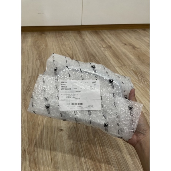 Viền đèn vespa Sprint zin màu crom