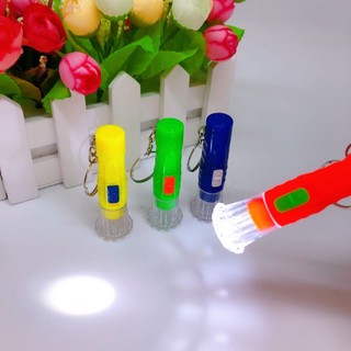 Móc khóa đèn pin siêu sáng