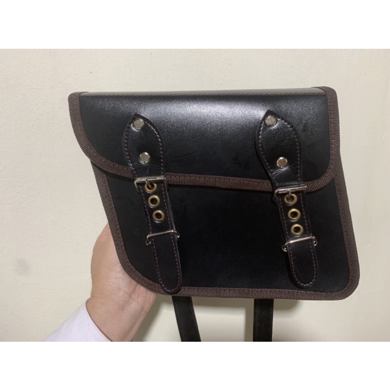 Túi da treo xe máy piaggio, túi treo ze máy classic cao cấp vạt chéo