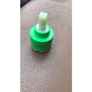 Lõi chia nước sen cây
