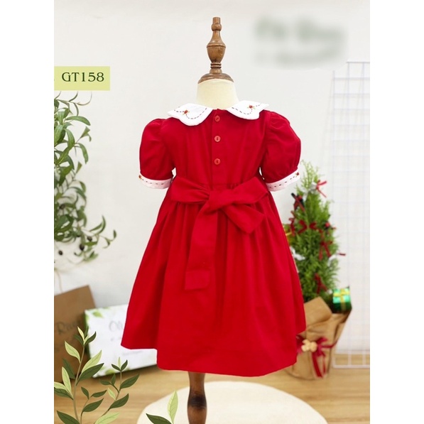 Đầm cổ bông hoa 👧🏻