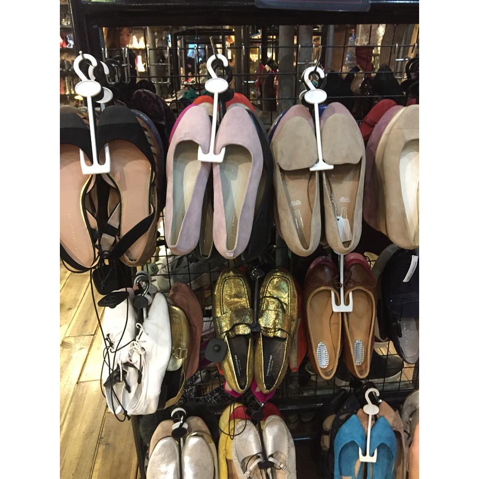 Móc Treo Dép, Tông Màu Trắng, Phụ Kiện Cho Shop