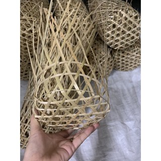 10 giỏ tre đựng ốc,20 trứng
