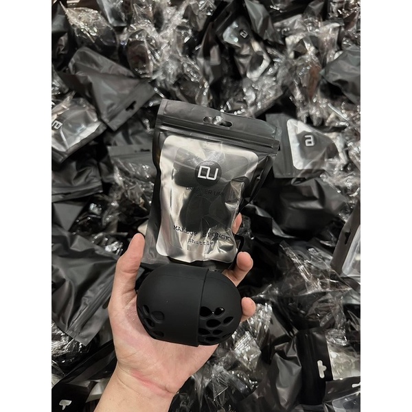 Mút đánh kem nền DREAMER UMI SPONGE Shuttle