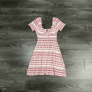 Đầm hoạ tiết phối cổ