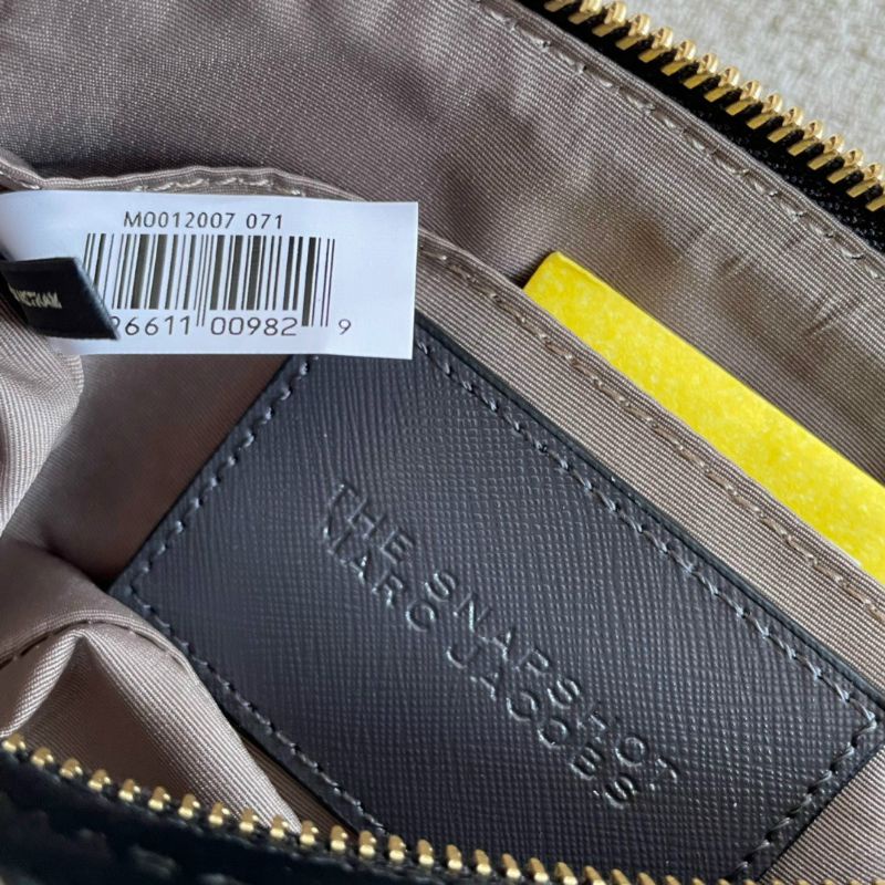 Túi đeo chéo M.j màu mới sang chảnh