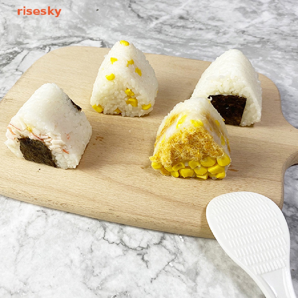 Set 3 Khuôn Làm Sushi Hình Tam Giác Tiện Dụng Cho Nhà Bếp