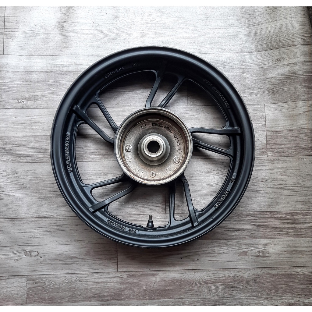 Bánh mâm lẻ cái trước- sau zin theo xe Vario 125-150 đã qua sử dụng